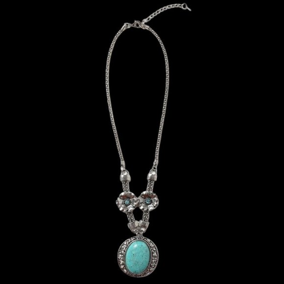 TURQUOISE Florette Necklace.  Hand Cut Stones - Picture 2 of 2